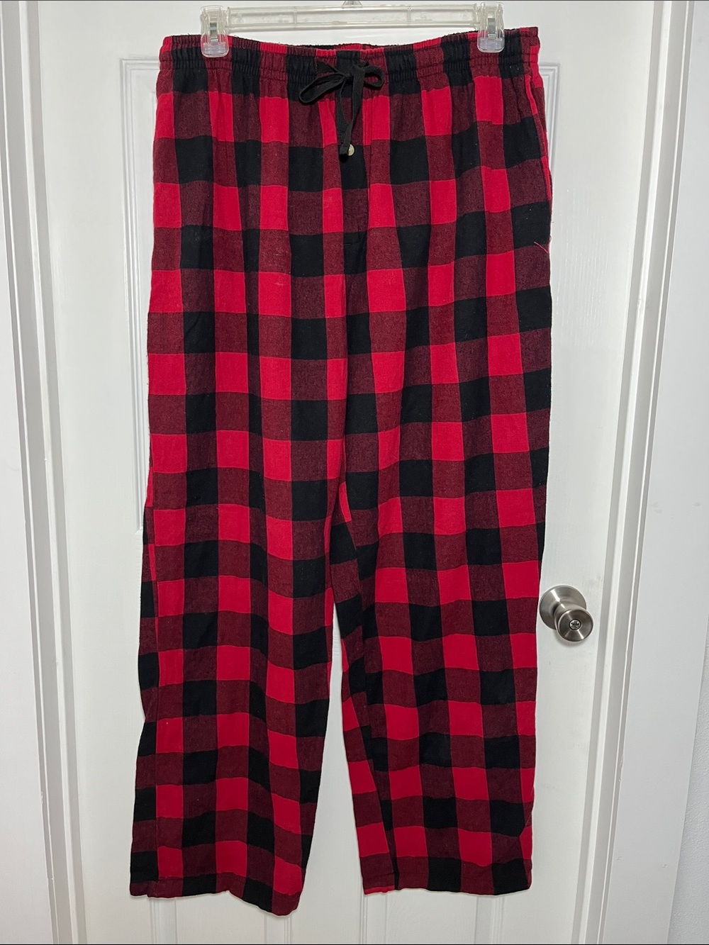 Cosi Concepts Men's Red and Black Buffalo Plaid Flannel Lounge Pants